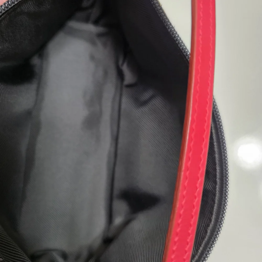 Authentic Gucci Beige and Red Women's Bag From Japan Looks Brandnew - Picture 7 of 13